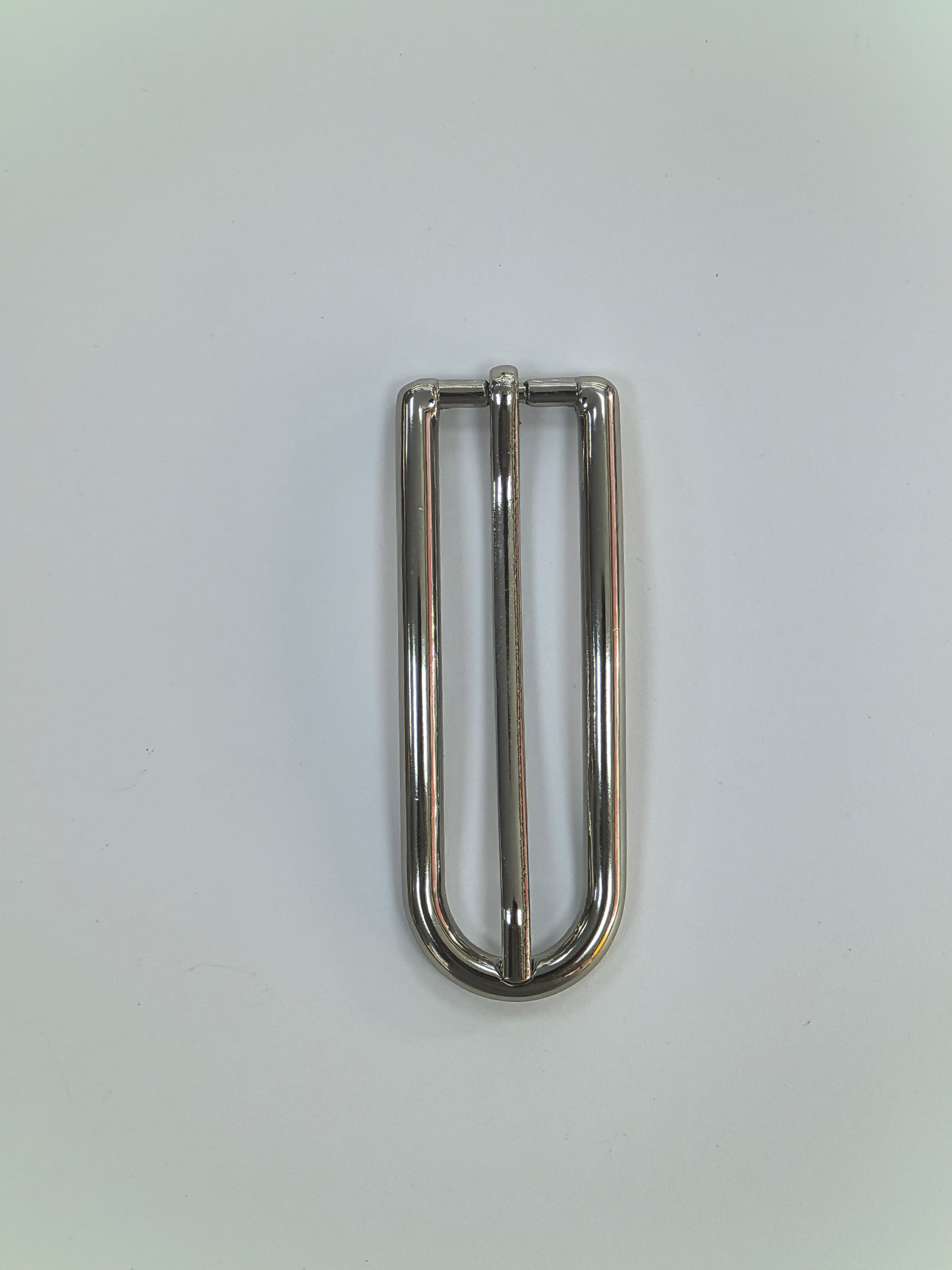 Elongated D-Shaped Pin Buckle