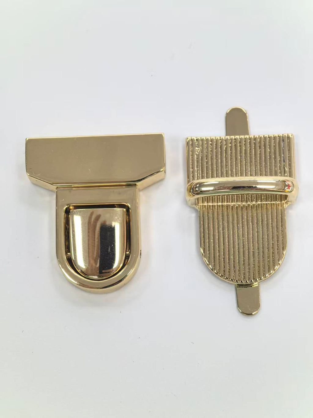 U-Shaped Push Tuck Lock Bag Clasp