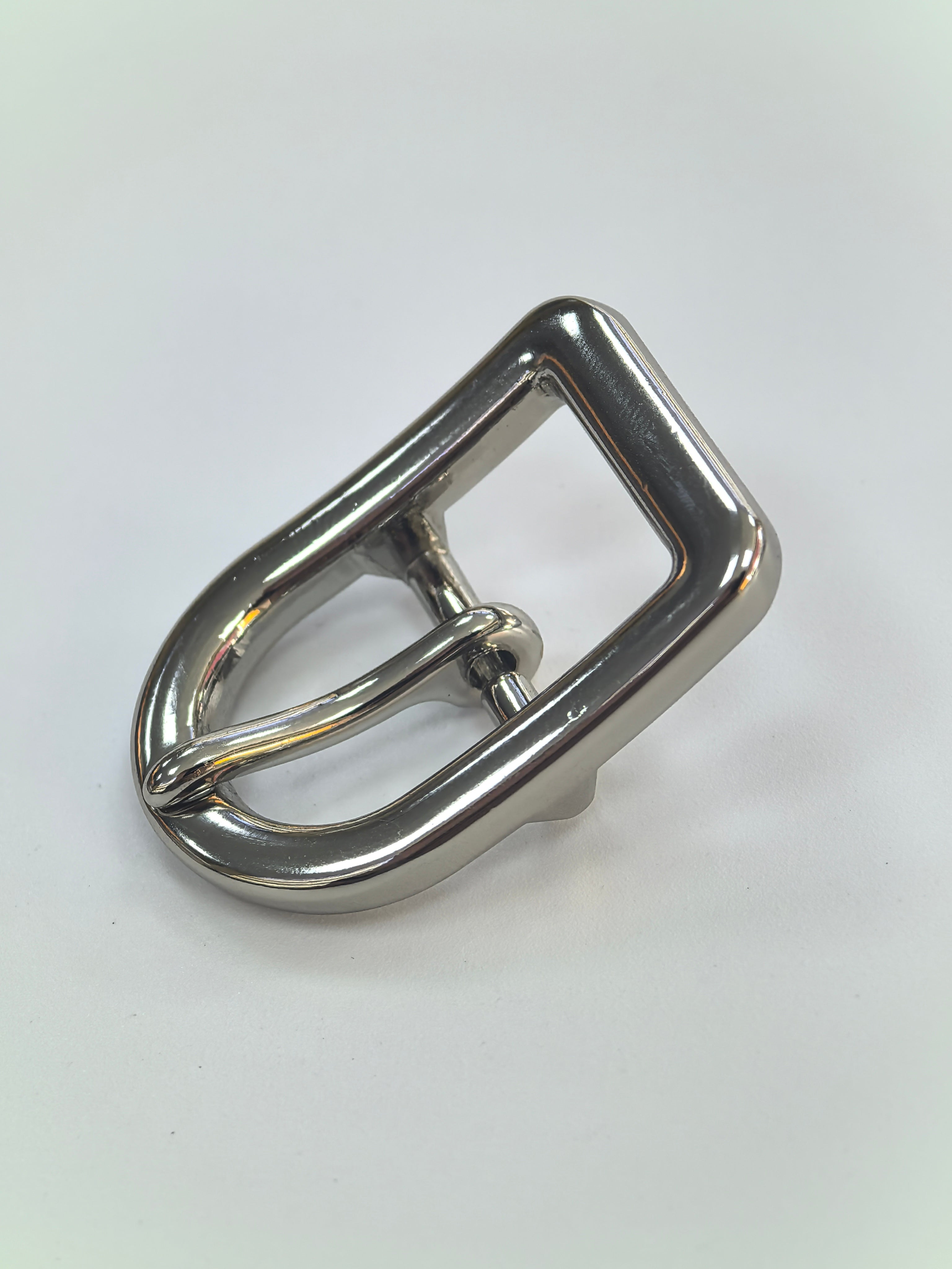 Rounded Bottom Pin Buckle