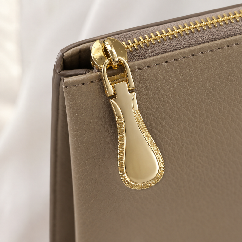 Textured Edge Teardrop Metal Zipper Puller