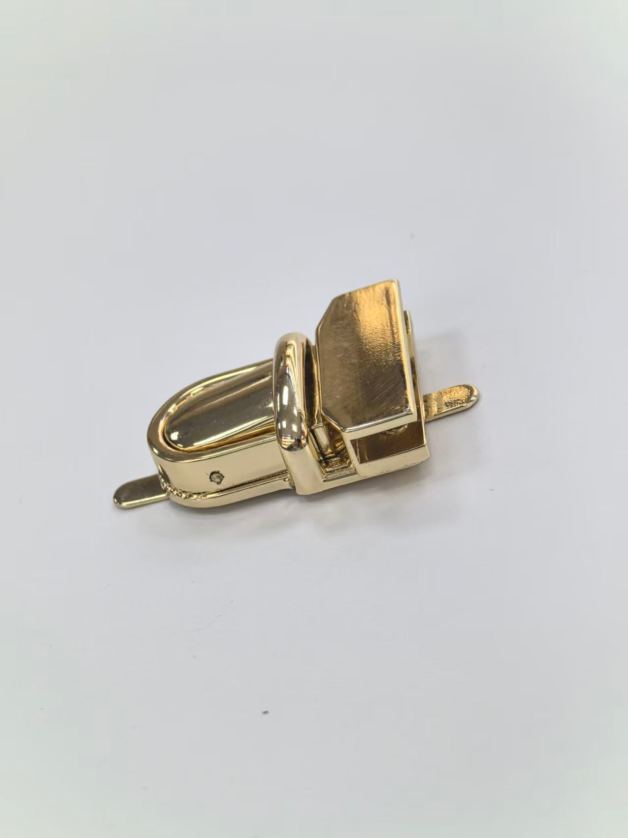 U-Shaped Push Tuck Lock Bag Clasp