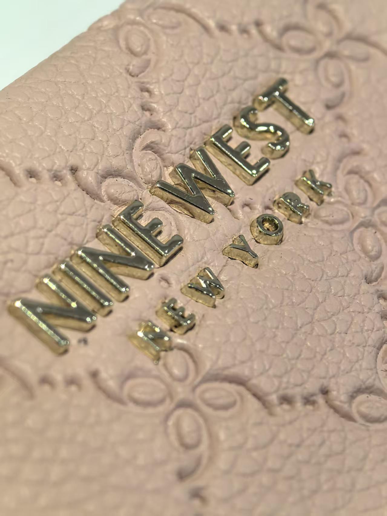 Custom Metal Letter Logo Hardware – Case 01