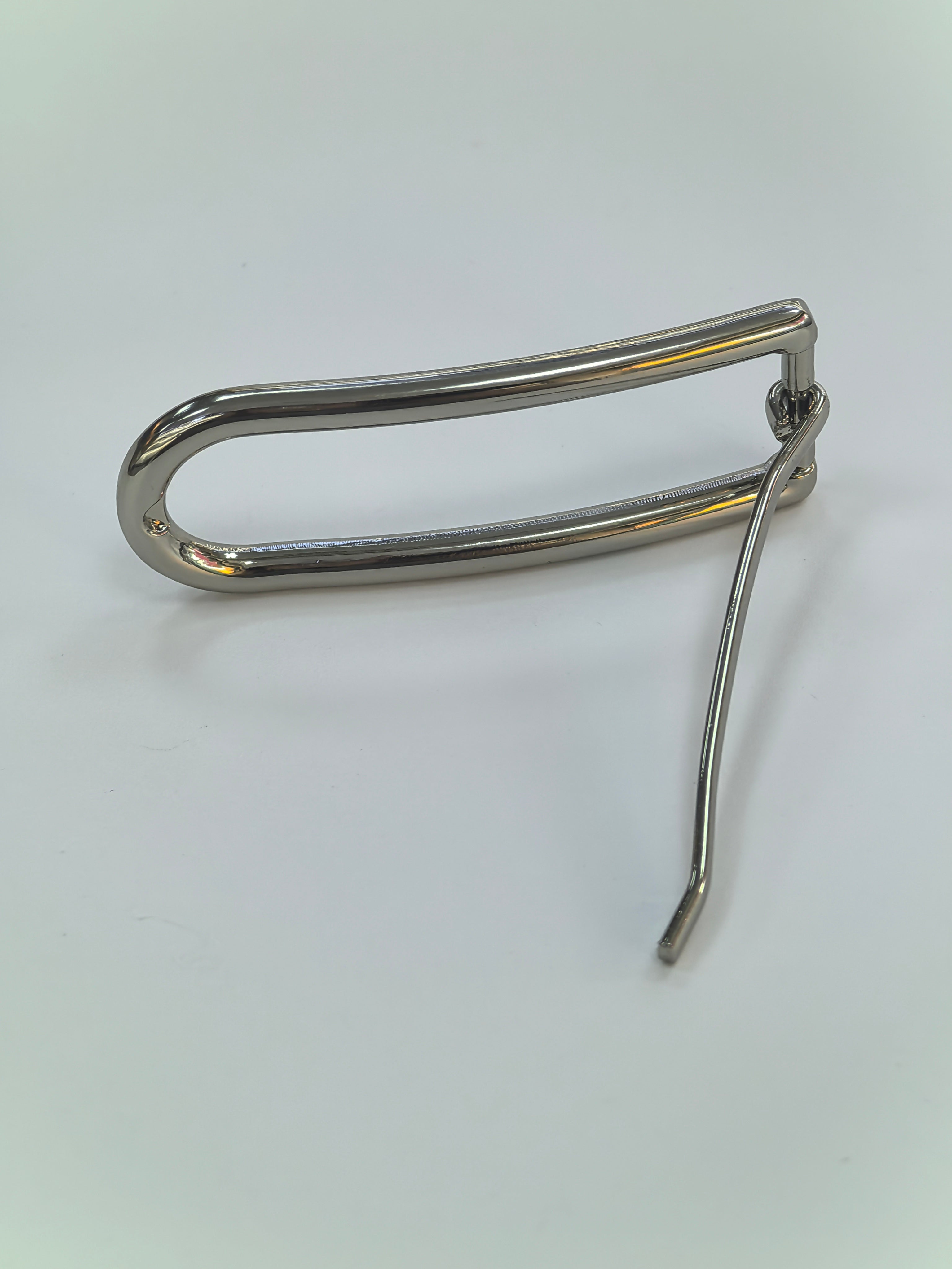 Elongated D-Shaped Pin Buckle